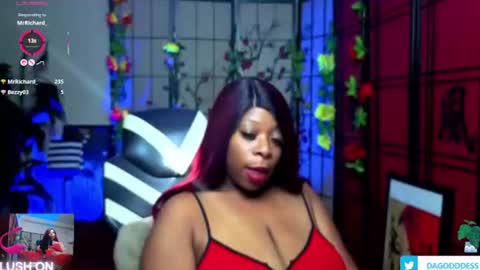 Snapshot of theecaramelgodddess chatting on 07/02/26, 08:26 DaGodddess online show from 07/02/26, 08:26