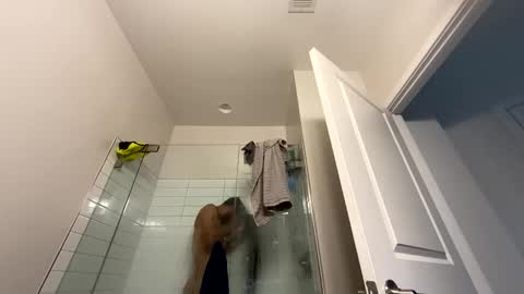 Snapshot of theekingcapo chatting on 02/11/25, 03:29 king capo thee online show from 02/11/25, 03:29