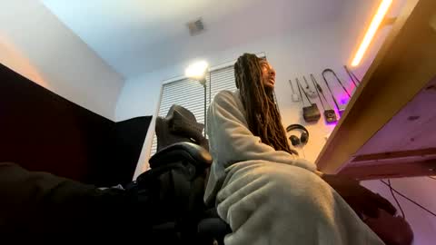 Snapshot of theekingcapo chatting on 02/11/25, 11:54 king capo thee online show from 02/11/25, 11:54