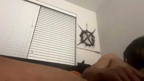 Snapshot of theekingcapo chatting on 02/19/25, 01:51 king capo thee online show from 02/19/25, 01:51