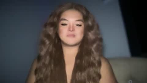 Snapshot of theenchantress_xxx chatting on 11/08/25, 11:32 theenchantress_xxx online show from 11/08/25, 11:32