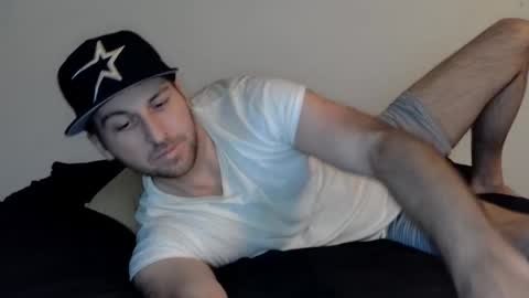 Theetwohander online show from 02/02/25, 05:15