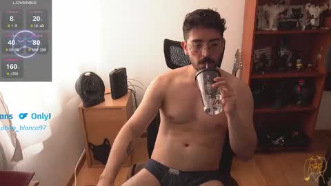 Snapshot of thefckingwolf chatting on 02/03/26, 04:34 Wolf Independent model online show from 02/03/26, 04:34