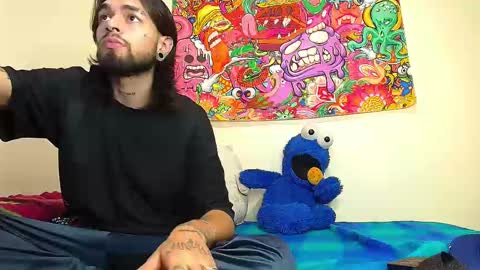 independent Model online show from 01/10/25, 01:32