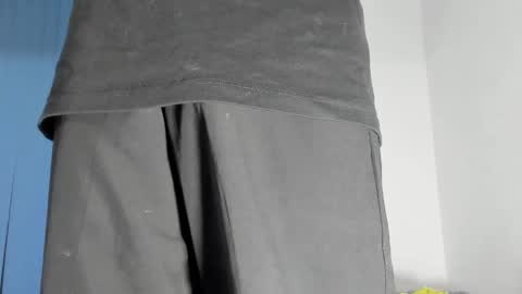 independent Model online show from 10/30/25, 12:34