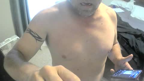 Snapshot of theflirtinsquirts chatting on 04/29/26, 02:32 EthicalNightOps online show from 04/29/26, 02:32