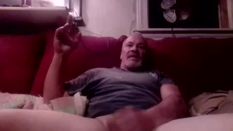 Snapshot of thefyreman chatting on 11/04/25, 02:54 thefyreman online show from 11/04/25, 02:54