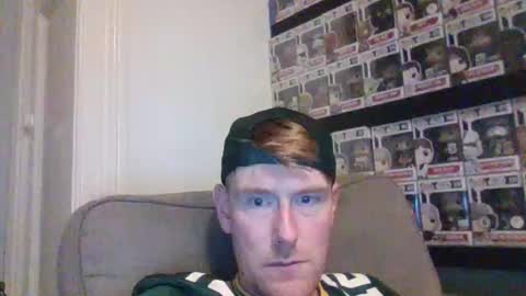 Snapshot of thegingerjim chatting on 10/22/25, 12:22 thegingerjim online show from 10/22/25, 12:22