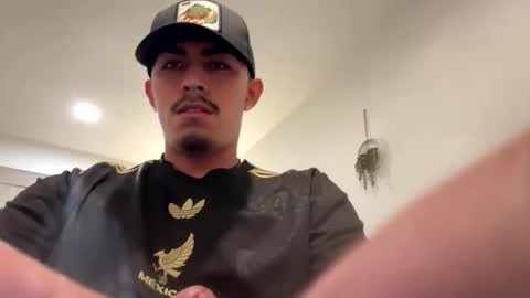 theglorious2002 online show from 09/15/25, 04:12