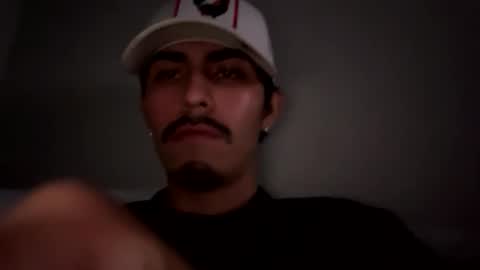 theglorious2002 online show from 11/29/25, 02:20