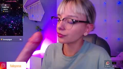 Peyton online show from 10/31/25, 03:40