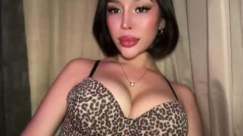 Snapshot of thegreat_legacy chatting on 03/19/26, 11:14 Elle dont forget to folloW me and thumbs up online show from 03/19/26, 11:14