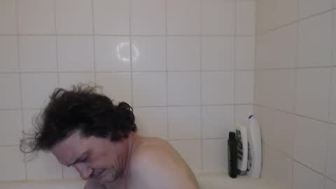 Snapshot of thegreeneyes95 chatting on 02/11/26, 06:57 Green online show from 02/11/26, 06:57