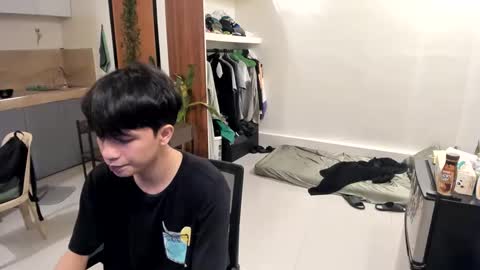 Green online show from 12/13/24, 03:00