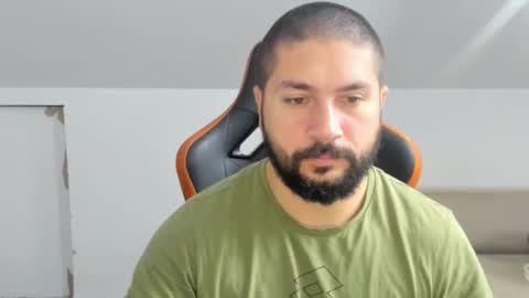 theguardian7 online show from 11/28/25, 10:51