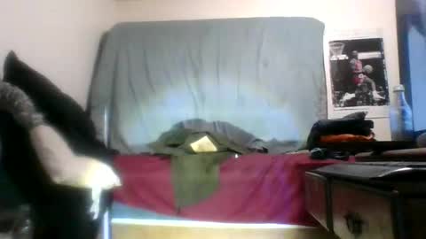 Snapshot of theguyss678 chatting on 03/04/25, 01:28 Arching4Life online show from 03/04/25, 01:28