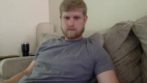 Snapshot of thehairyprince chatting on 05/12/26, 03:42 Harry online show from 05/12/26, 03:42