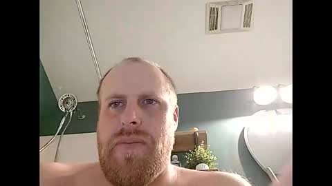 Snapshot of thehammerxx chatting on 09/17/25, 09:44 thehammerxx online show from 09/17/25, 09:44