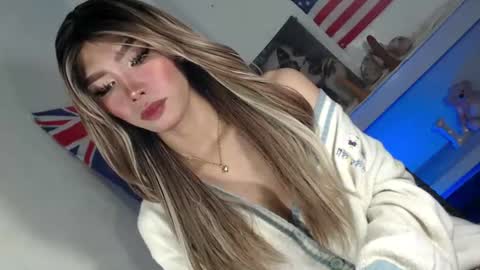 Snapshot of thehornygirl_laisa chatting on 06/30/26, 10:05 laisa online show from 06/30/26, 10:05