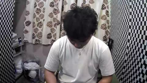 Xerxis online show from 02/05/25, 07:20