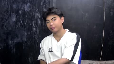 Xerxis online show from 02/23/25, 03:51