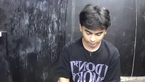 Xerxis online show from 02/24/25, 02:26