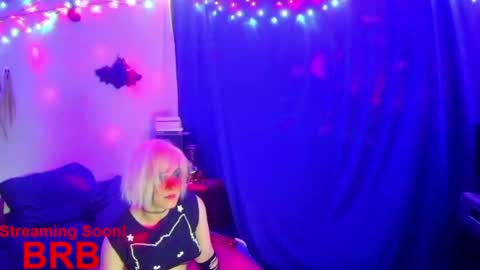 Snapshot of thehungmantis chatting on 03/05/25, 07:17 thehungmantis online show from 03/05/25, 07:17