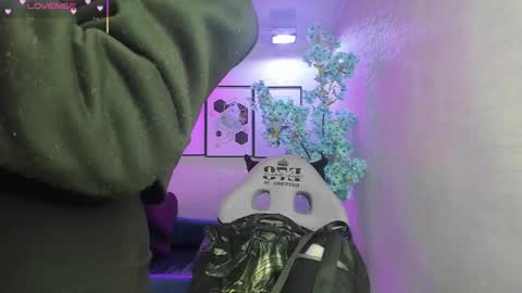 Theia  online show from 01/13/26, 12:21