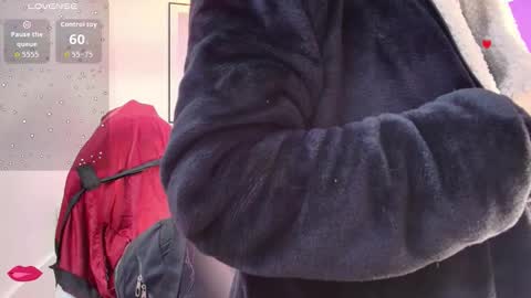 Theia  online show from 02/01/26, 03:38