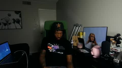 Snapshot of theinceptioncouple444 chatting on 02/07/26, 01:09 IXMCOUPLE444 online show from 02/07/26, 01:09