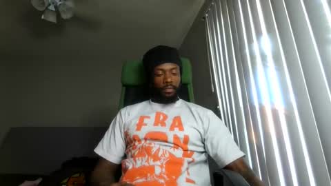 Snapshot of theinceptioncouple444 chatting on 04/05/26, 12:52 IXMCOUPLE444 online show from 04/05/26, 12:52