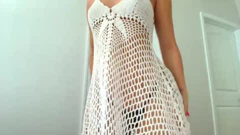 Snapshot of theislandgirl chatting on 02/28/25, 05:04 Lily Marie online show from 02/28/25, 05:04