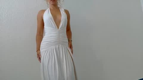Snapshot of theislandgirl chatting on 06/13/26, 07:45 Lily Marie online show from 06/13/26, 07:45