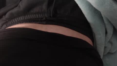 Snapshot of thejerk1974 chatting on 09/14/25, 04:06 Liam online show from 09/14/25, 04:06