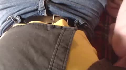 Snapshot of thejerk1974 chatting on 12/02/25, 10:38 Liam online show from 12/02/25, 10:38