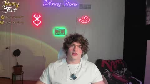Snapshot of thejohnnystone chatting on 01/07/26, 12:35 Johnny Stone online show from 01/07/26, 12:35