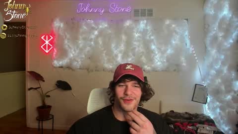 Snapshot of thejohnnystone chatting on 02/11/26, 01:10 Johnny Stone online show from 02/11/26, 01:10