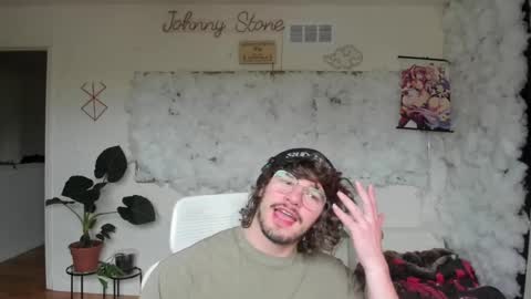 Snapshot of thejohnnystone chatting on 04/04/26, 12:09 Johnny Stone online show from 04/04/26, 12:09
