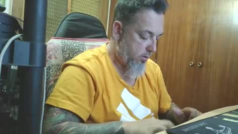 Snapshot of thekier chatting on 02/27/26, 03:45 thekier online show from 02/27/26, 03:45