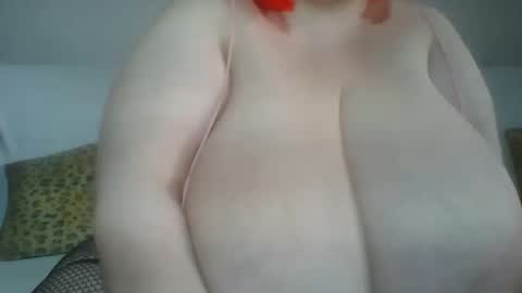 Snapshot of thekinkyangel chatting on 12/26/24, 09:01 Kinky Angel online show from 12/26/24, 09:01