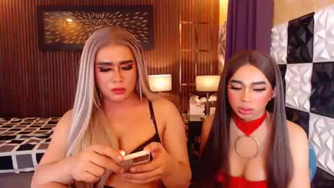 Snapshot of thelastdestroyerxx chatting on 07/05/26, 11:01 Paula online show from 07/05/26, 11:01