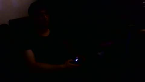 Snapshot of thelaststraightguy chatting on 11/11/25, 02:33 thelaststraightguy online show from 11/11/25, 02:33