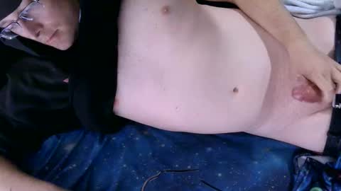 Snapshot of thelaststraightguy chatting on 12/14/25, 06:34 thelaststraightguy online show from 12/14/25, 06:34