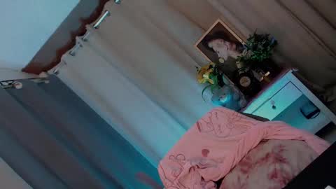 Snapshot of theloveofpatricia chatting on 10/24/25, 11:34 theloveofpatricia online show from 10/24/25, 11:34