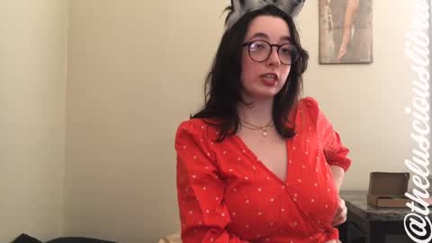 Snapshot of thelusciouslibra chatting on 03/10/25, 06:56 thelusciouslibra online show from 03/10/25, 06:56