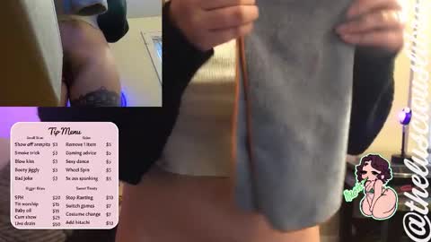 Snapshot of thelusciouslibra chatting on 10/20/25, 10:21 thelusciouslibra online show from 10/20/25, 10:21