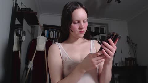 Snapshot of themadnessofyouth chatting on 02/09/26, 08:13 Maddi... online show from 02/09/26, 08:13