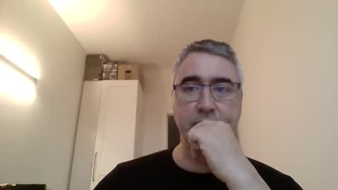 Snapshot of themohican chatting on 03/16/26, 05:39 Themohican online show from 03/16/26, 05:39