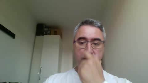 Themohican online show from 05/11/26, 11:38
