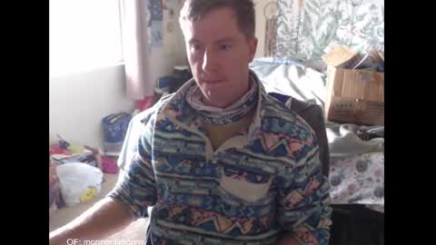 Daisy and Tim online show from 11/18/25, 06:45